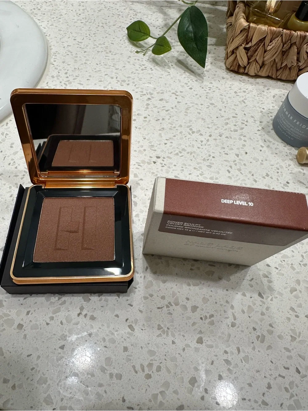 Haus Labs Power Sculpt Bronzer